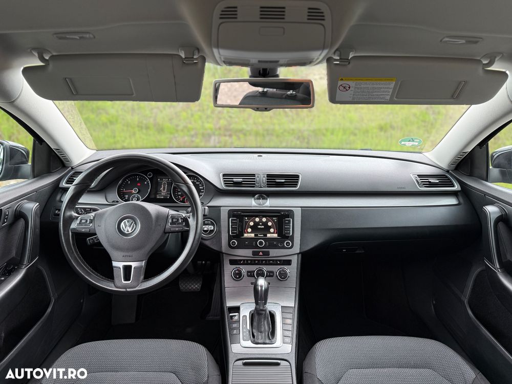 Volkswagen Passat 2.0 Blue TDI DSG SCR Comfortline - 10