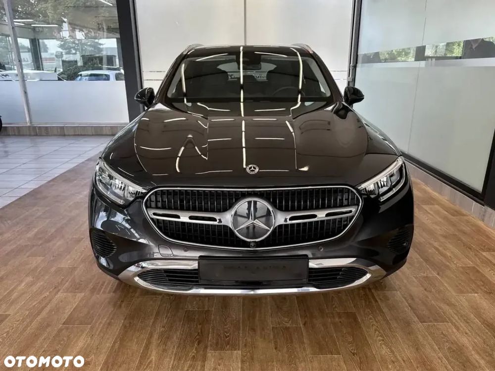 Mercedes-Benz GLC 220 d 4-Matic - 2