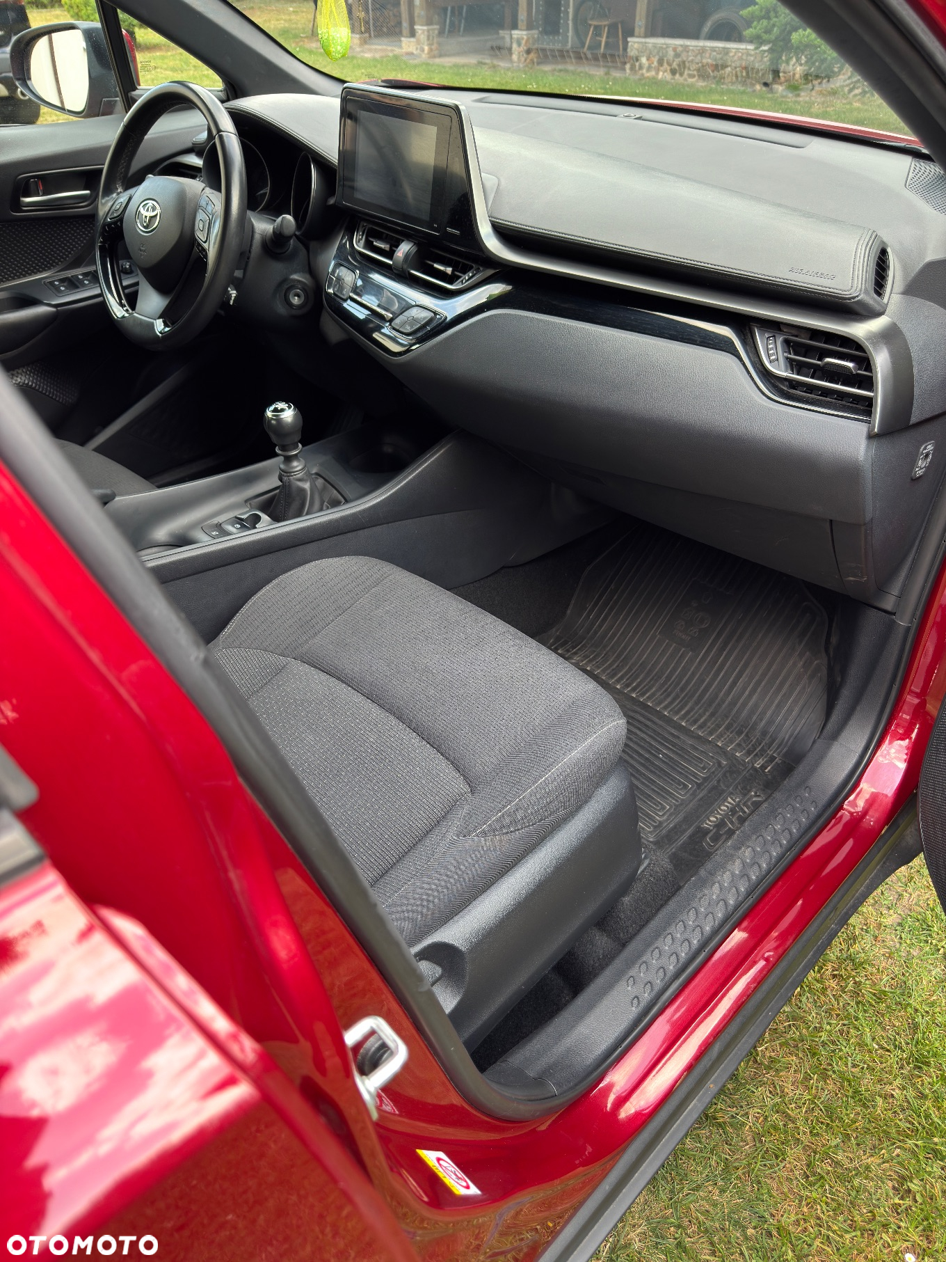 Toyota C-HR 1.2 T Premium - 11
