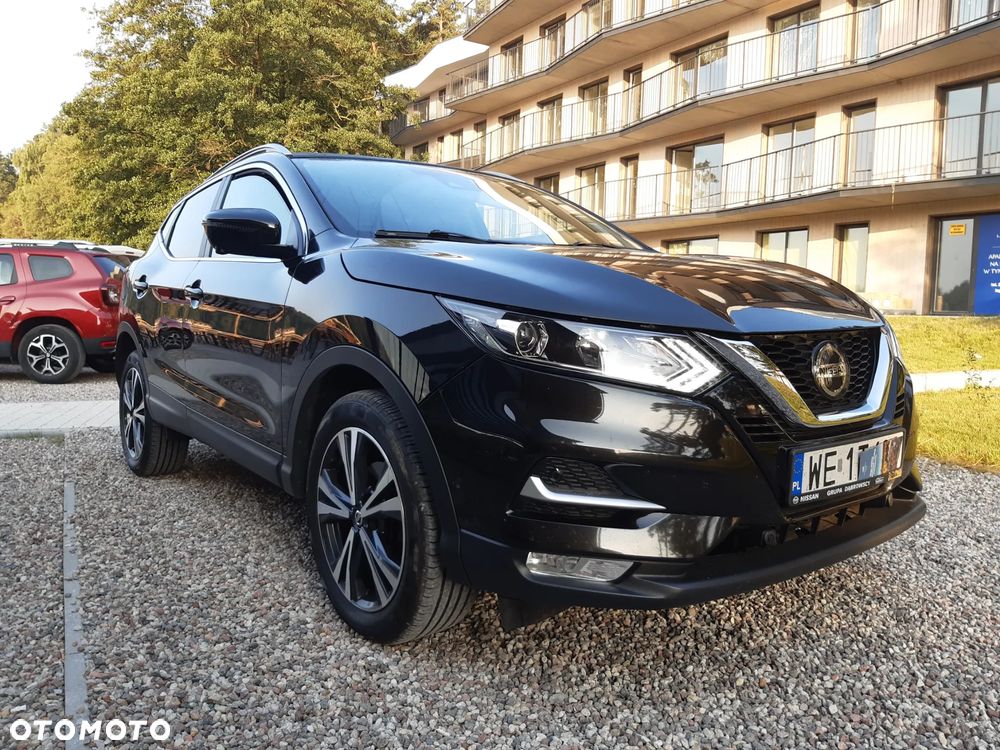 Nissan Qashqai 1.3 DIG-T N-Connecta DCT - 4