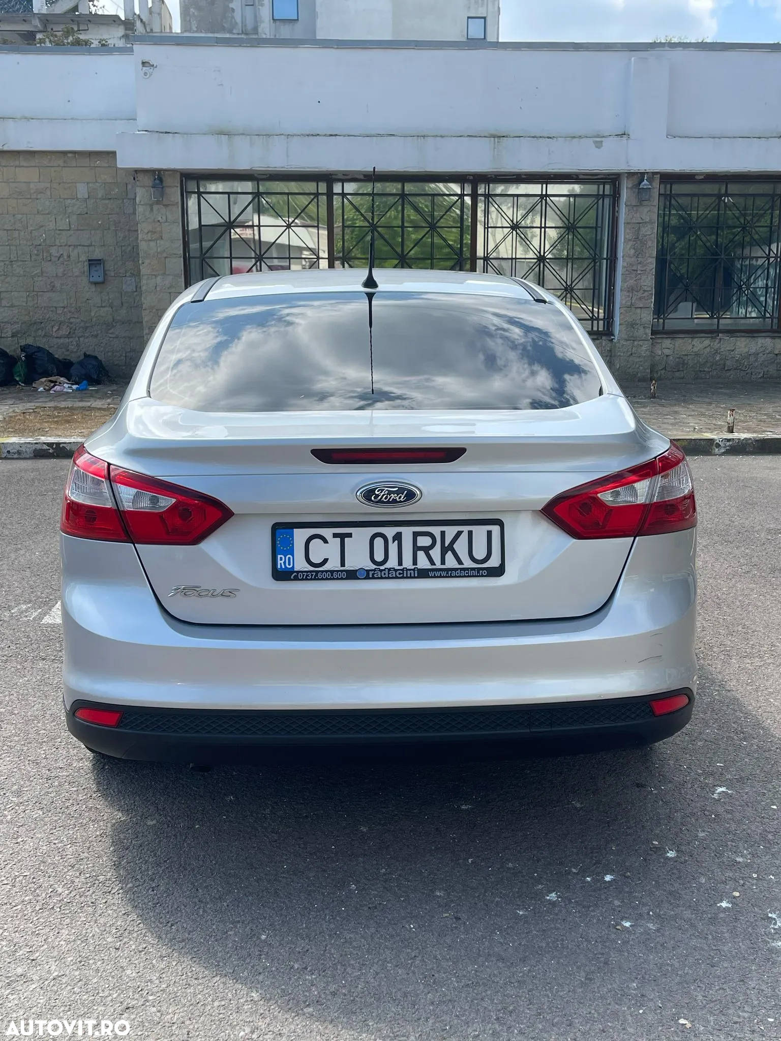 Ford Focus 2.0 TDCI DPF Titanium - 8