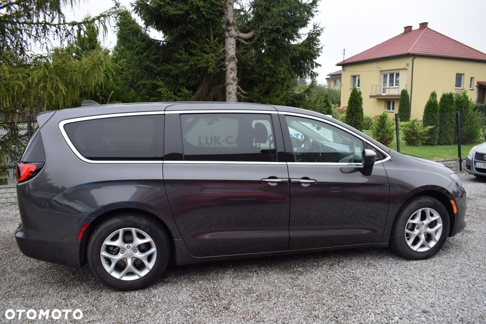 Chrysler Voyager - 2