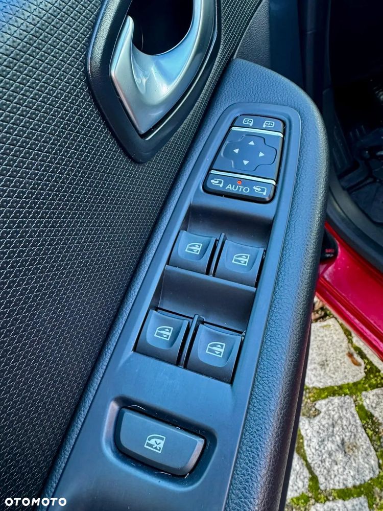 Renault Clio 0.9 Energy TCe Intens+ EU6 - 15