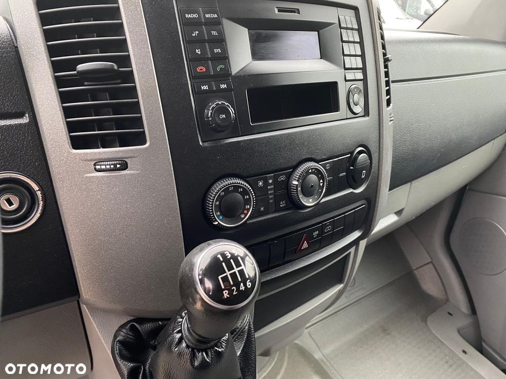 Volkswagen CRAFTER - 20