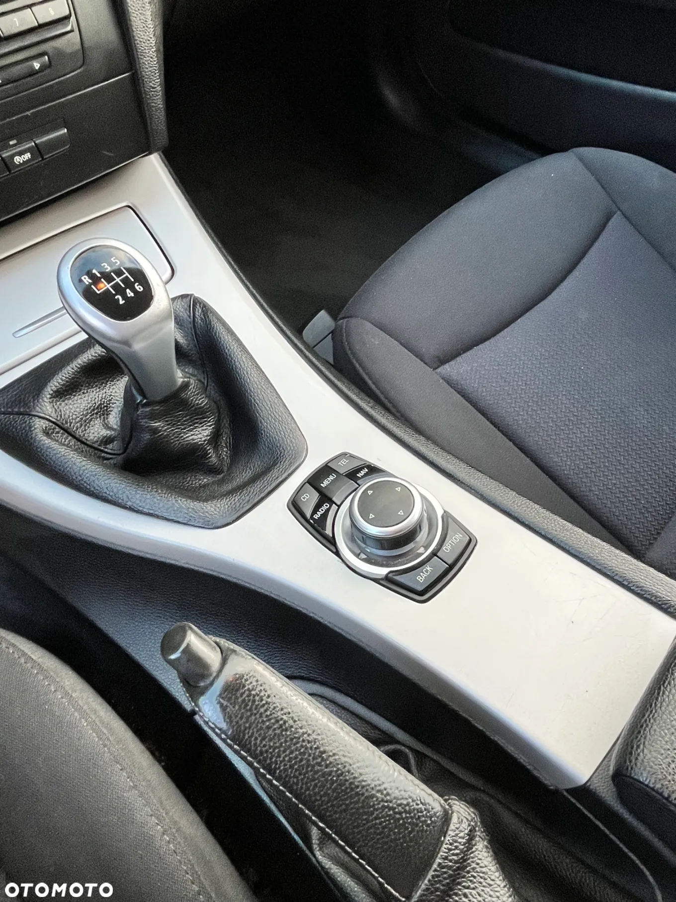 BMW Seria 3 318d Touring - 30