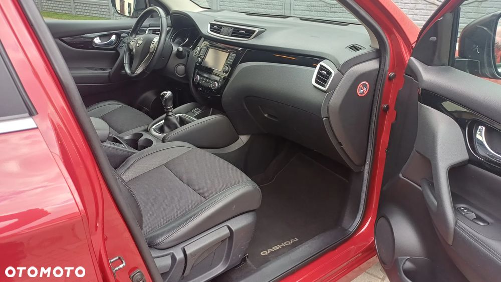 Ferrari 400 ver-1-5-dci-tekna - 16