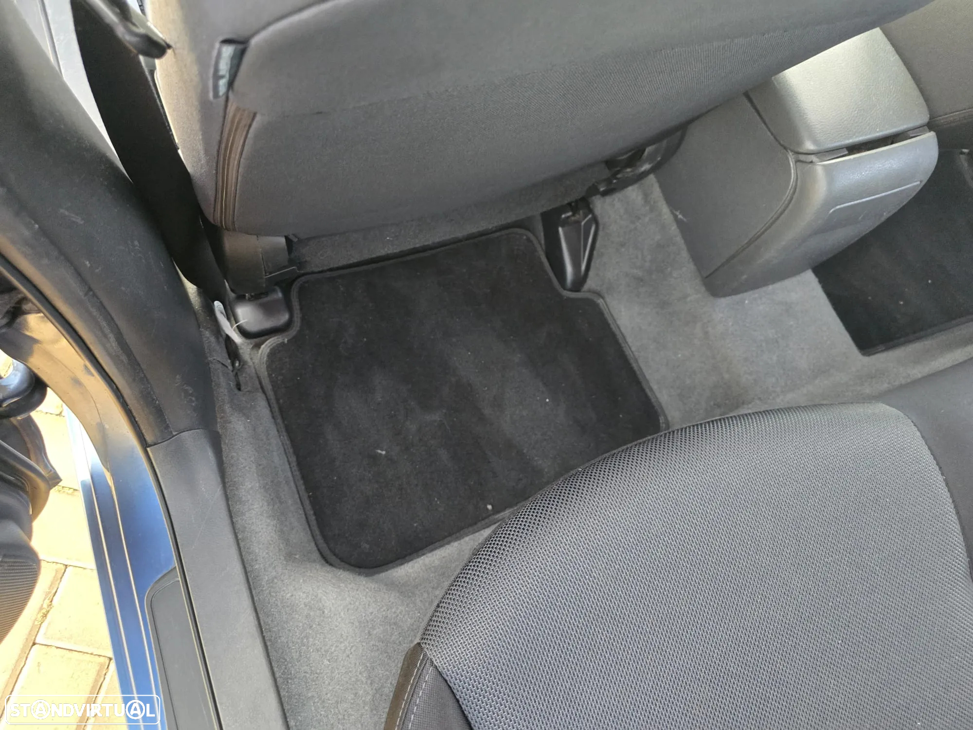 Subaru Impreza 2.0R Active - 19