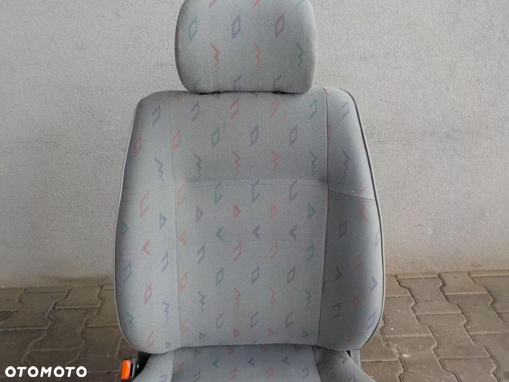 VW T4 FOTEL SIEDZENIE KIEROWCY - 4