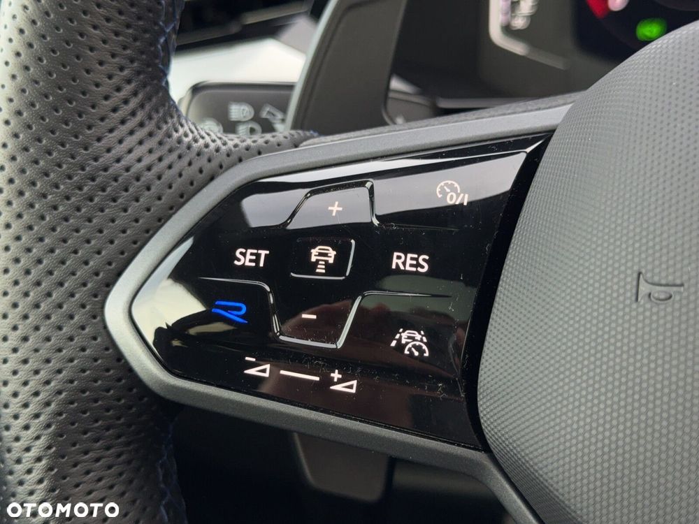 Volkswagen Arteon 2.0 TSI 4Motion R DSG - 25