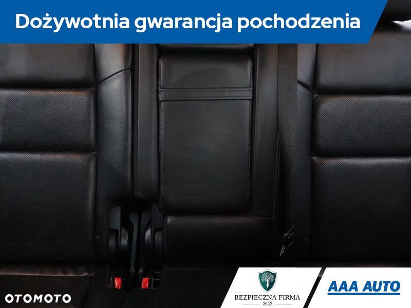 Jeep Grand Cherokee - 11