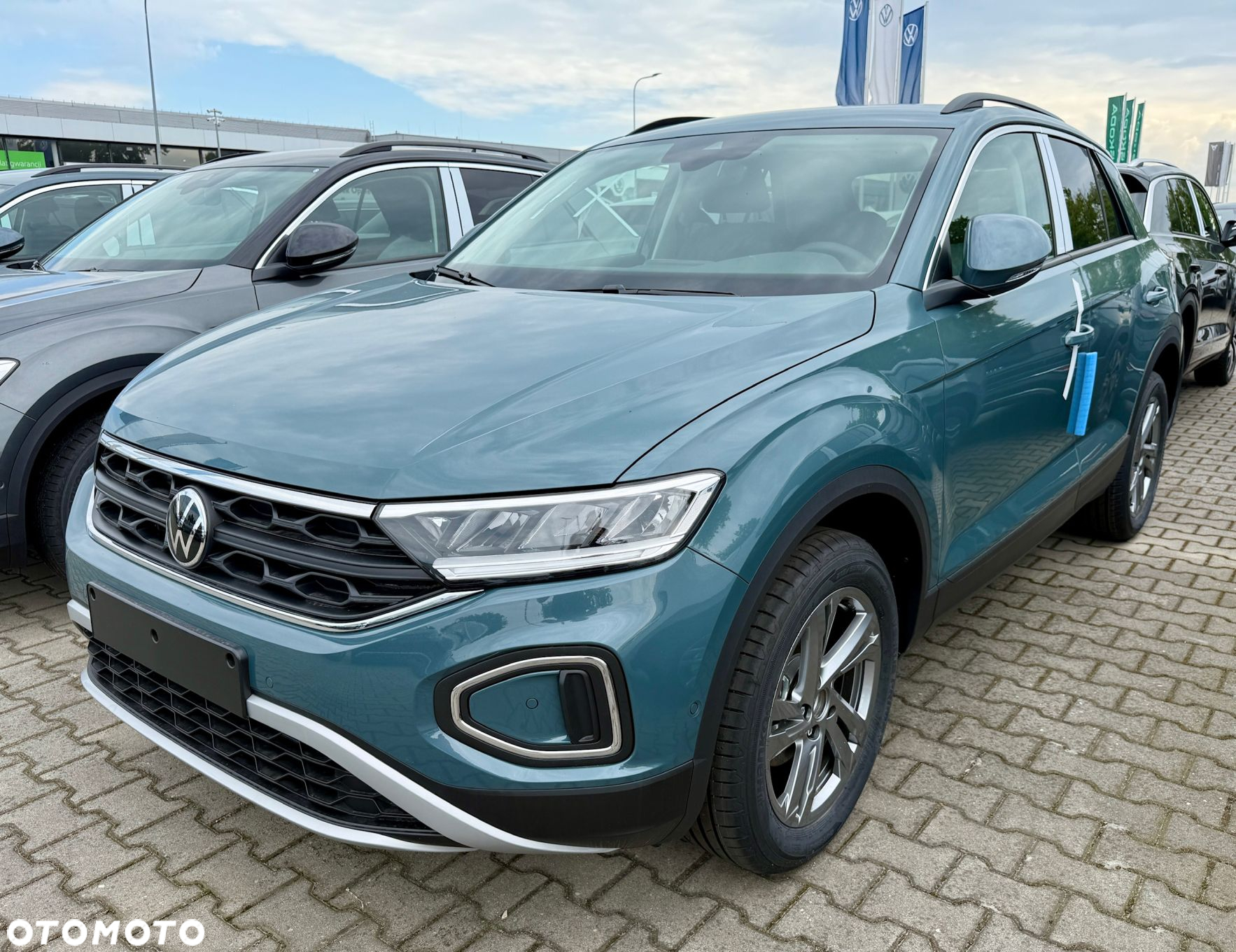 Volkswagen T-Roc 1.5 TSI Life Plus DSG - 2