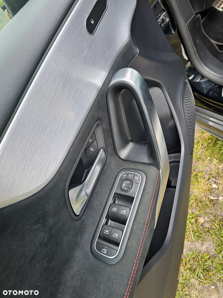 Mercedes-Benz Klasa A 180 d AMG Line - 24