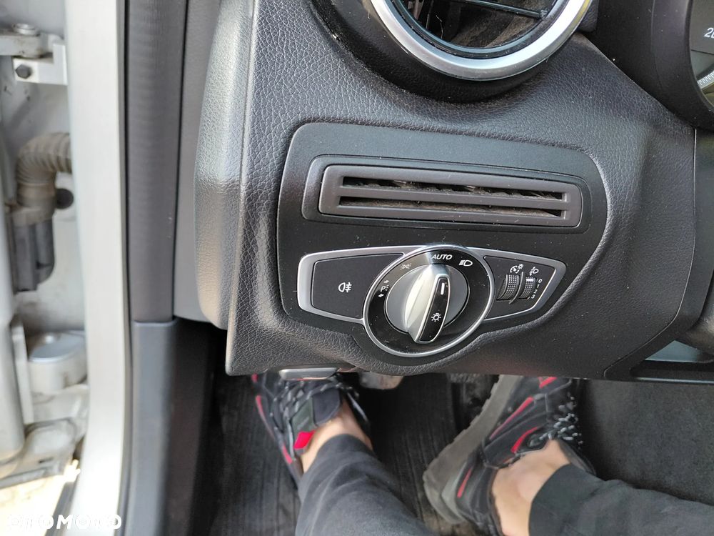 Mercedes-Benz Klasa C 200 (BlueTEC) d Exclusive - 18