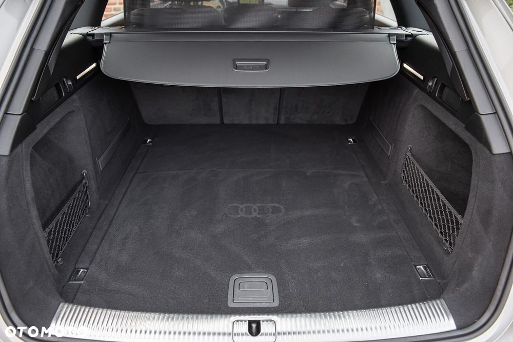 Audi A4 Avant 2.0 TFSI ultra - 28