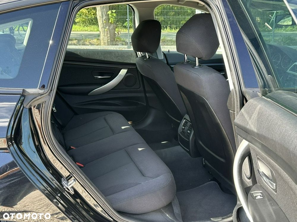 BMW 3GT 320i Advantage - 17