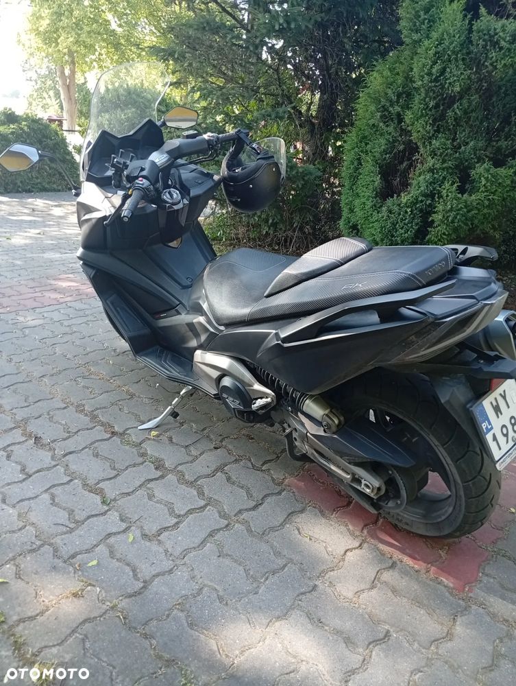 Kymco AK 550 - 12