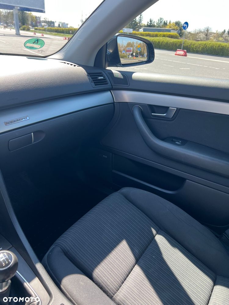 Audi A4 Avant 2.0 TDI DPF quattro - 21