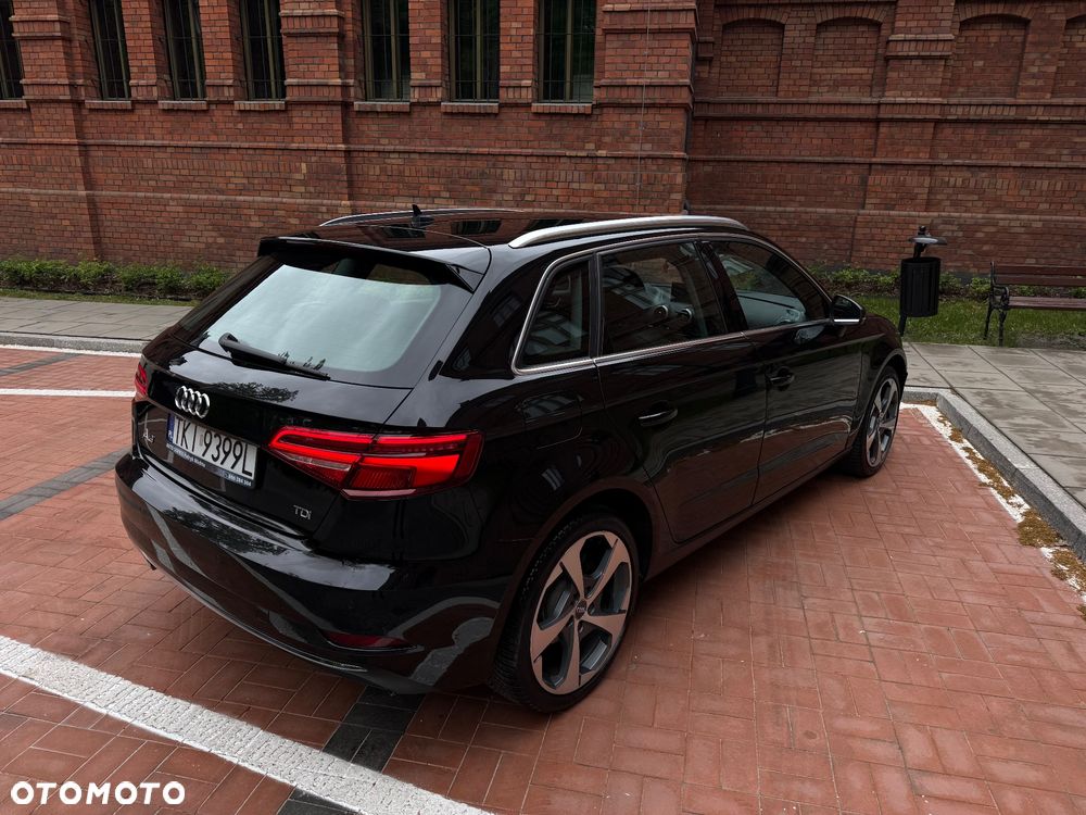 Audi A3 Sportback 1.6 TDI S tronic design - 6