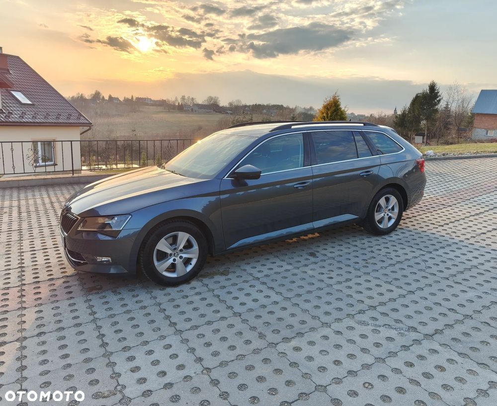 Skoda Superb 2.0 TDI 4x4 DSG Style - 1