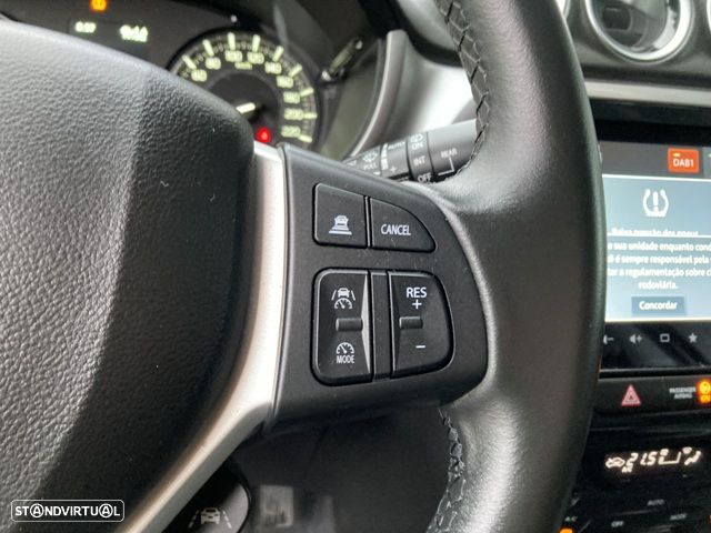 Suzuki Vitara 1.4 Boosterjet Hybrid Club - 14