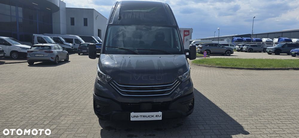 Iveco W CENIE PRZEGLĄDY EKSPOATACYJNE 4 LATA lub 300 000 km !!! - 8