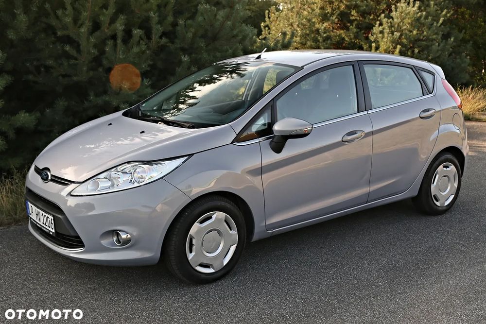 Ford Fiesta 1.6 TDCi Champions Edition - 12
