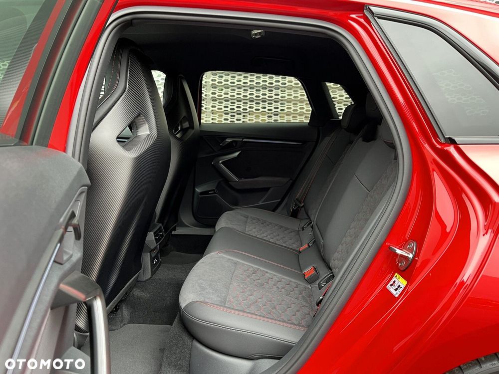 Audi RS3 Sportback - 11