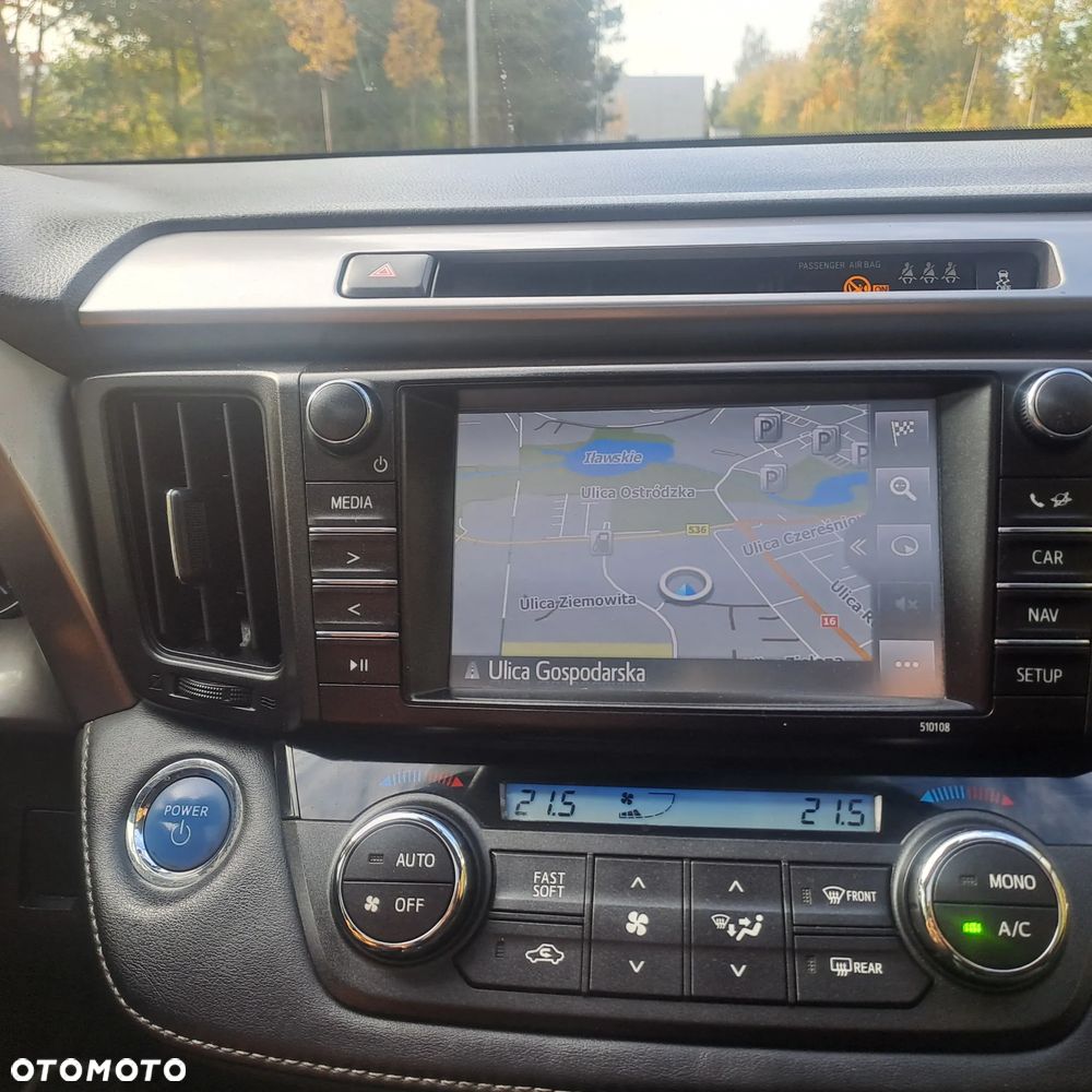 Toyota RAV4 Hybrid Premium 4x4 - 7