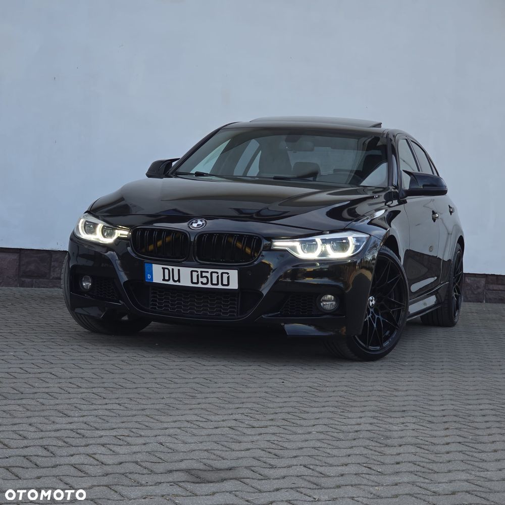BMW Seria 3 330i xDrive M Sport - 5