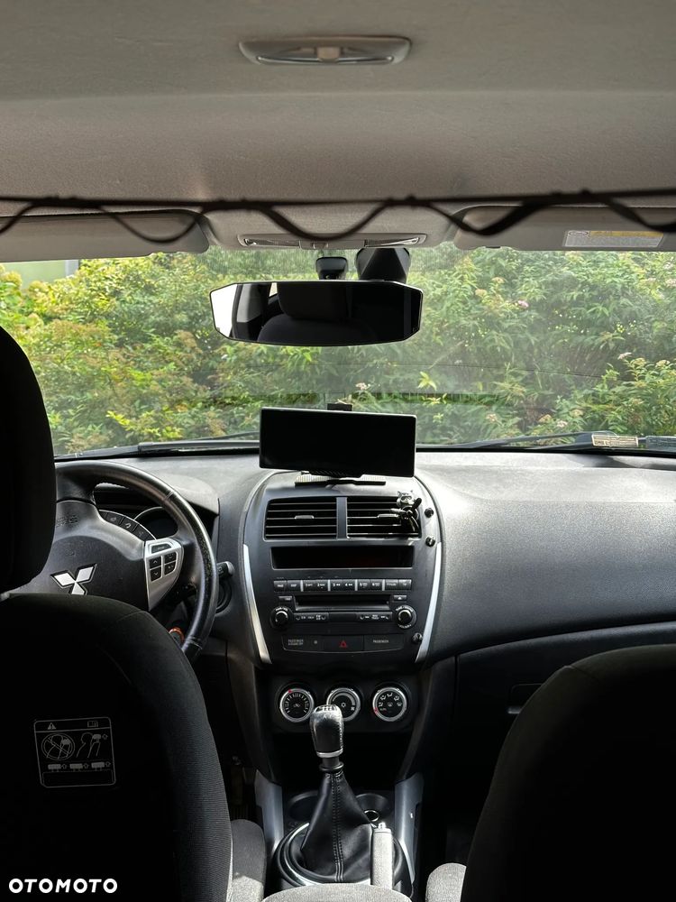 Mitsubishi ASX 1.8 DID Instyle 4WD AS&G - 17