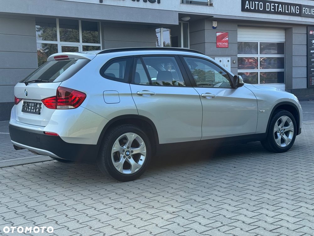 BMW X1 sDrive20i - 14