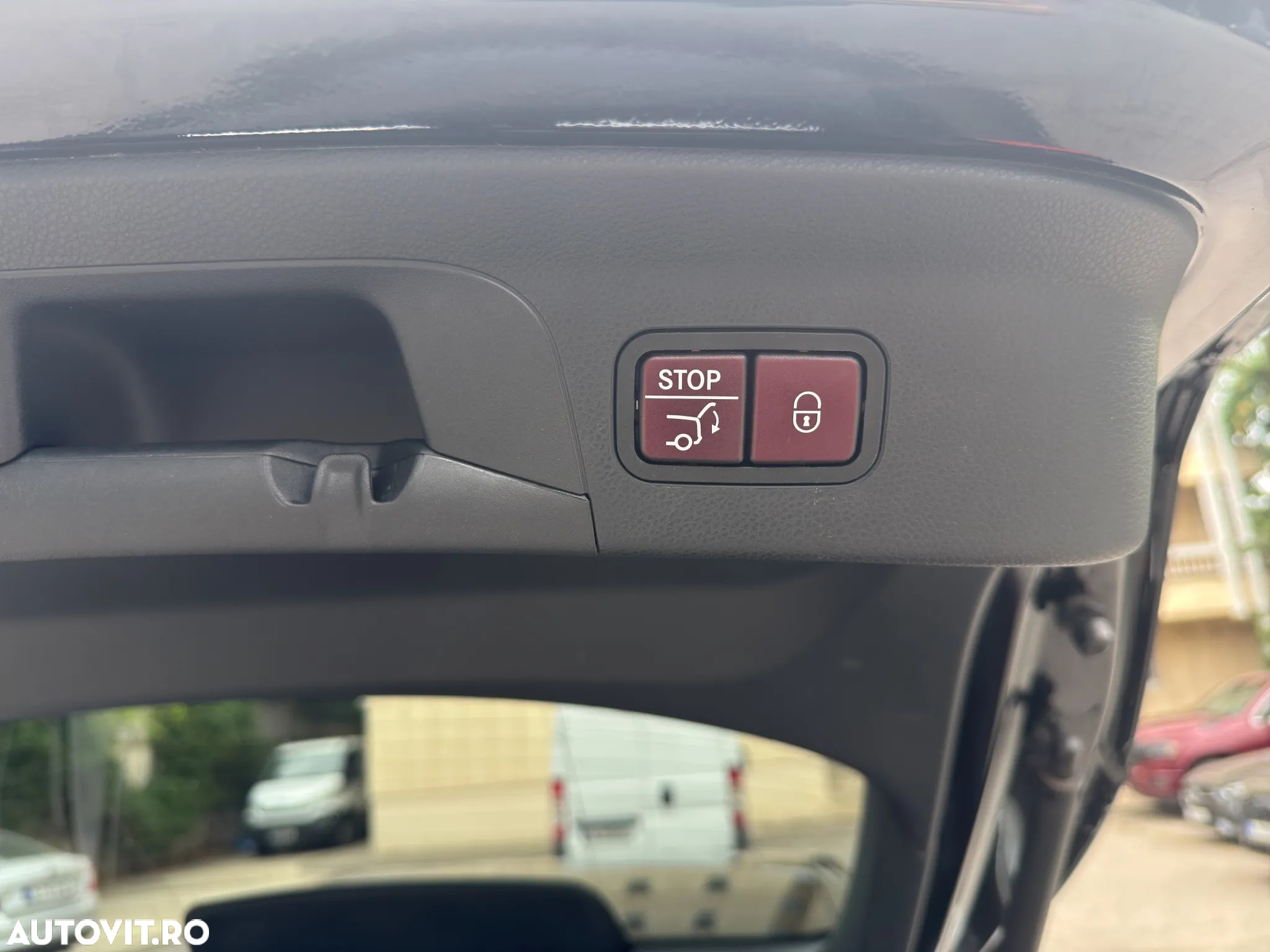 Mercedes-Benz GLC Coupe 250 4Matic 9G-TRONIC - 23