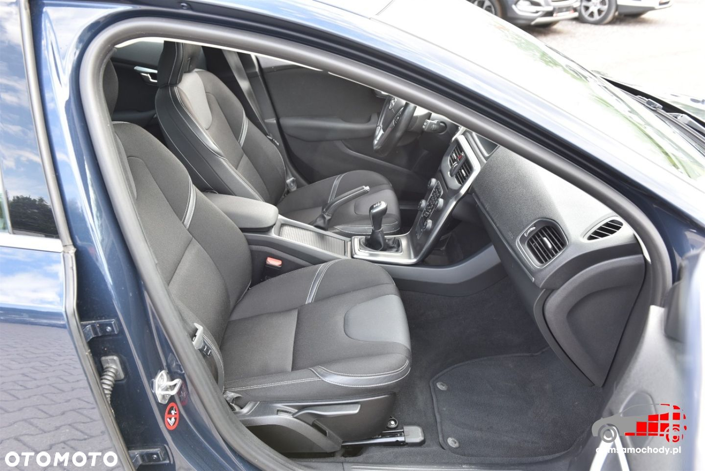 Volvo V40 - 18