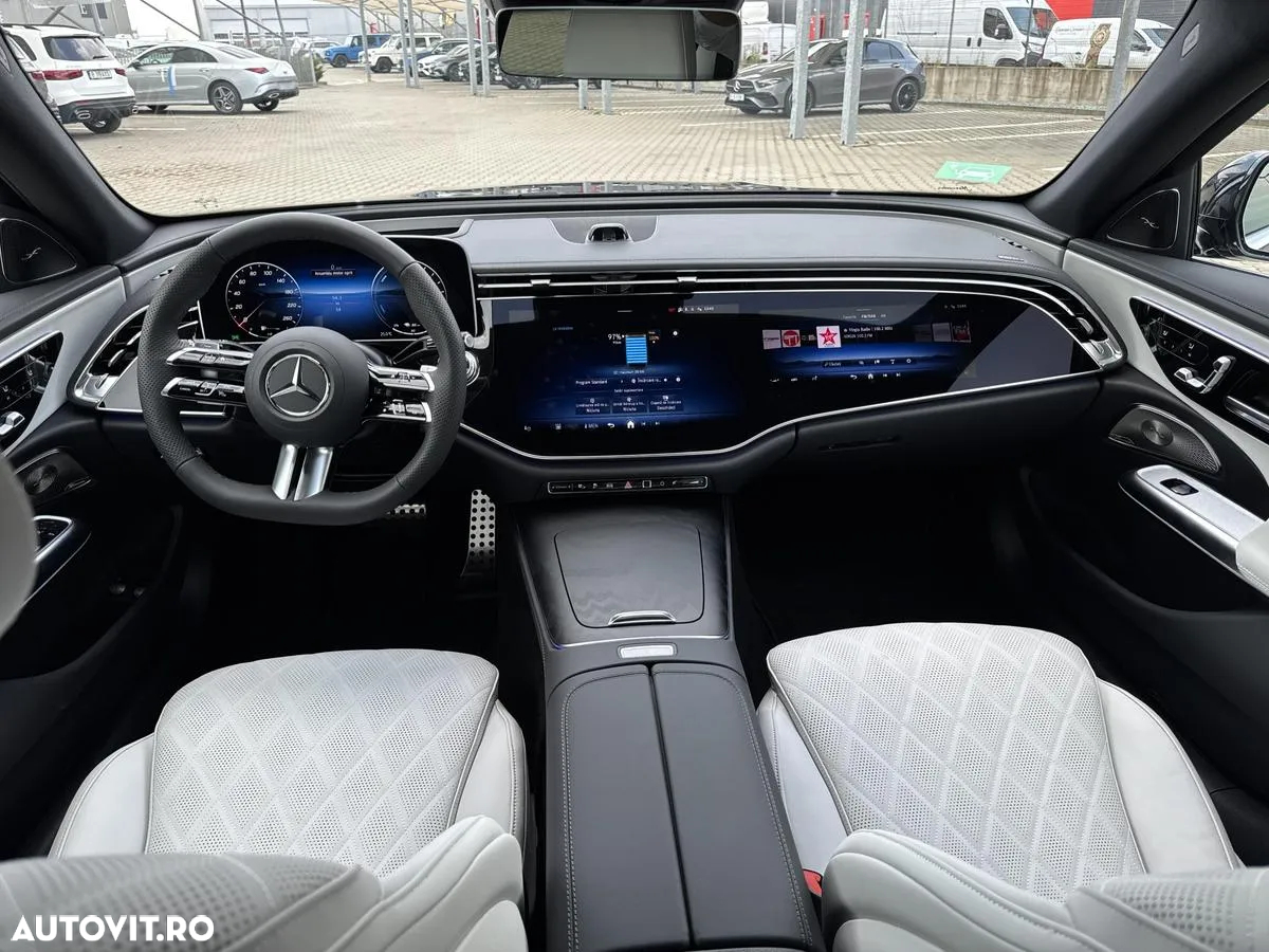 Mercedes-Benz E - 12