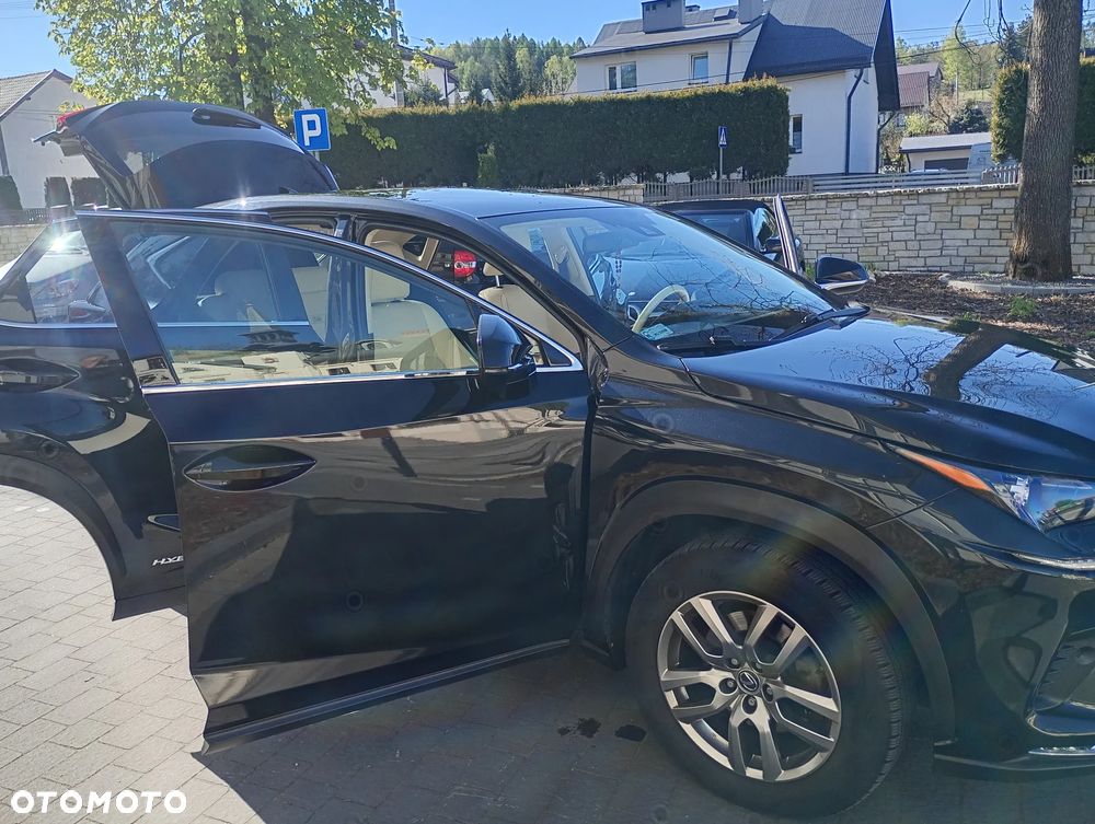 Lexus NX - 8