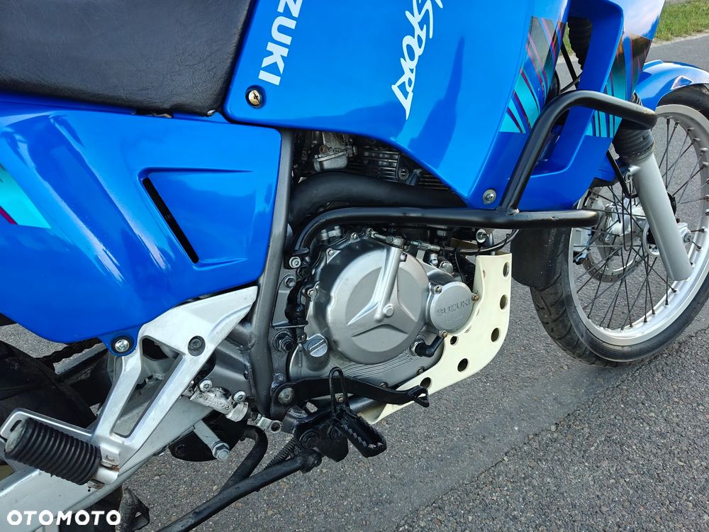 Suzuki DR - 12