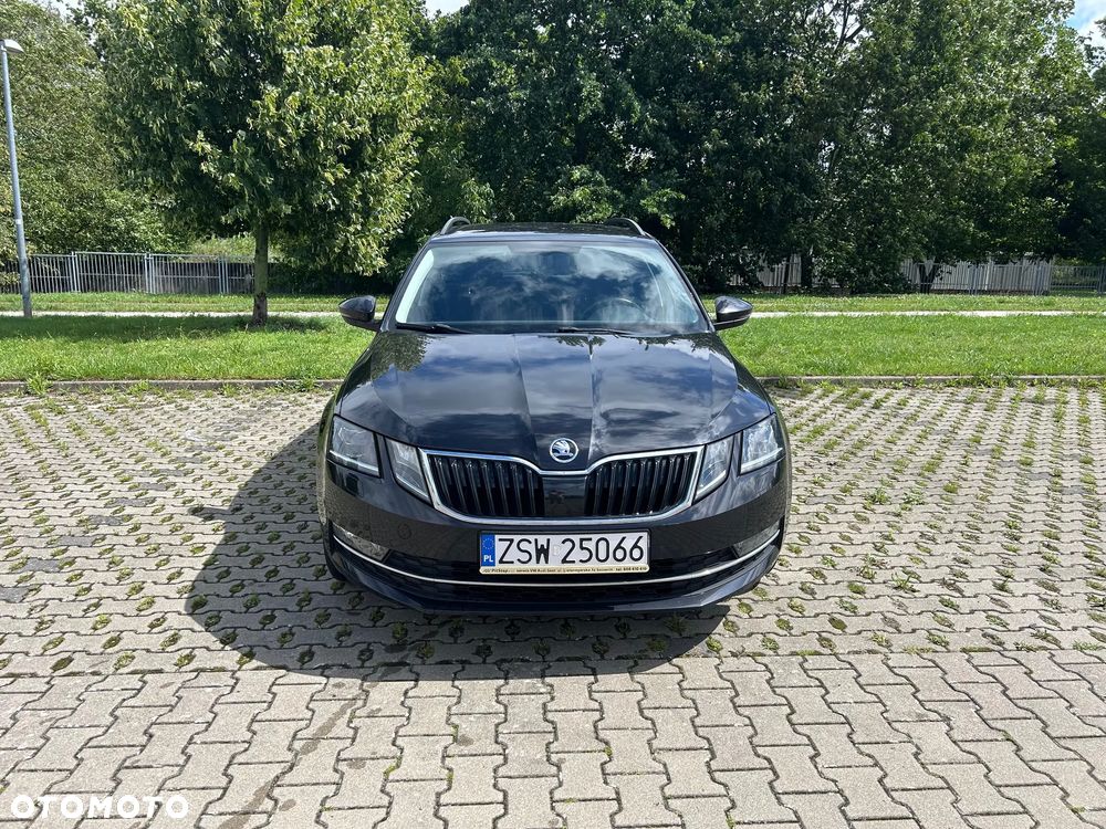 Skoda Octavia 1.5 TSI ACT Style DSG - 5