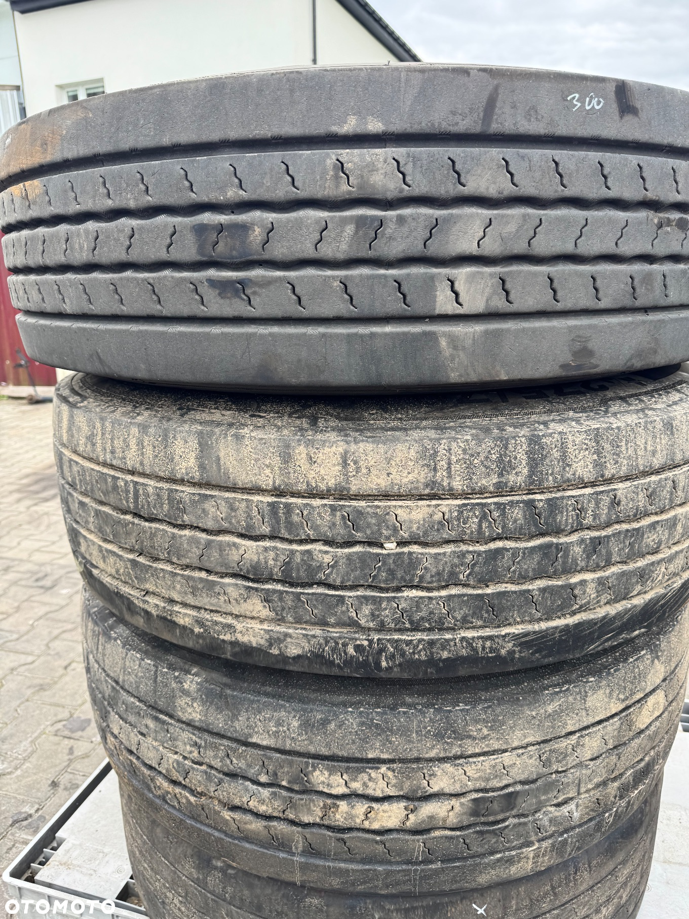 Kompletne koło, felga, opona Continental 275/70 R22,5 - 2