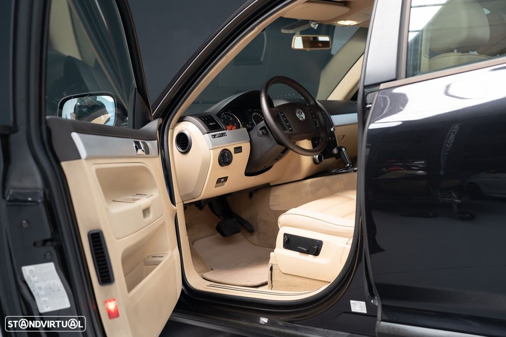 VW Touareg 2.5 TDi Tiptronic - 21