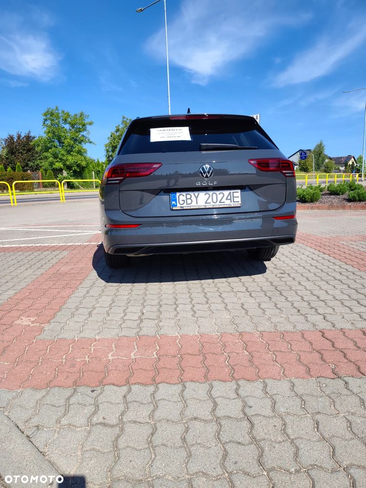 Volkswagen Golf - 5