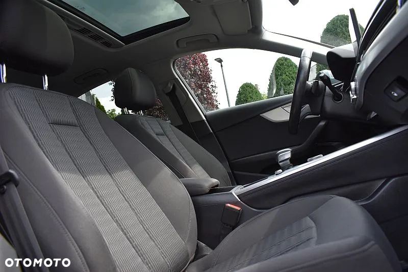 Audi A4 1.4 TFSI Sport S tronic - 22