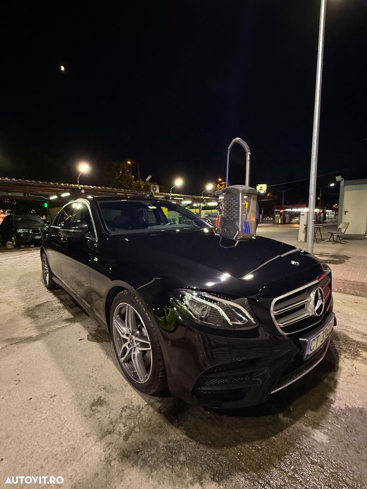 Mercedes-Benz E 220 d 4MATIC 9G-TRONIC AMG Line - 1