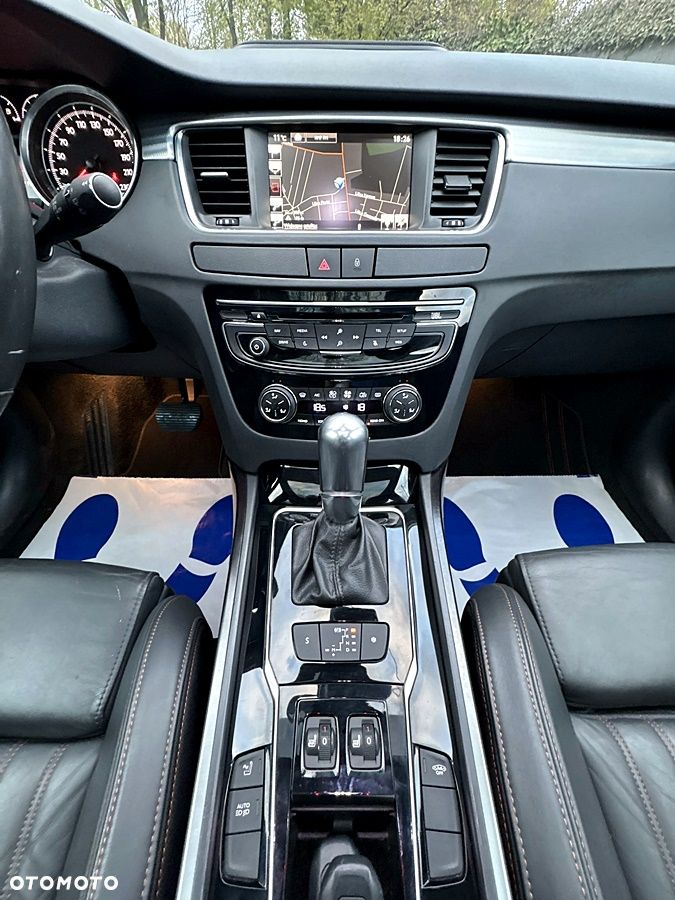 Peugeot 508 RXH BlueHDi 180 EAT6 Stop&Start - 28