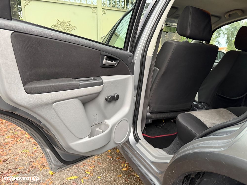 Suzuki SX4 1.6 DDiS GL Outdoor Line - 41