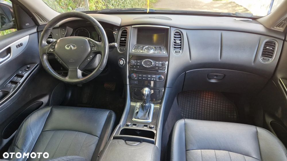 Infiniti EX EX30d GT Premium - 8