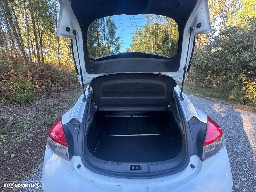 Renault MEGANE COUPE - 5