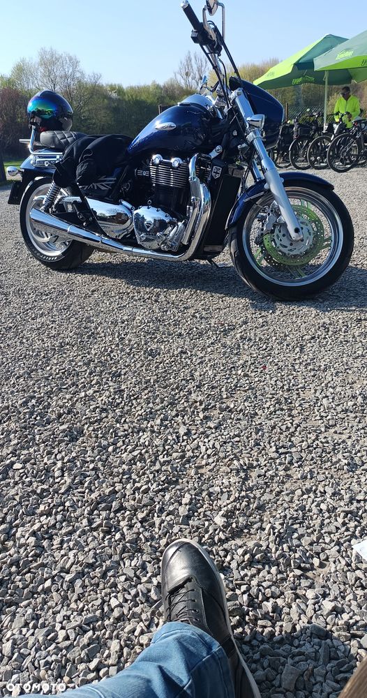 Triumph Thunderbird - 13