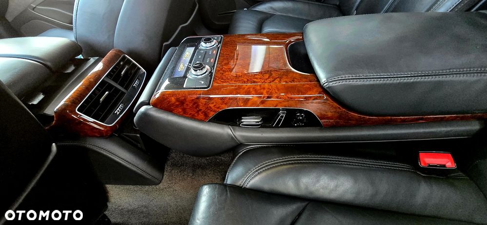 Audi A8 - 15