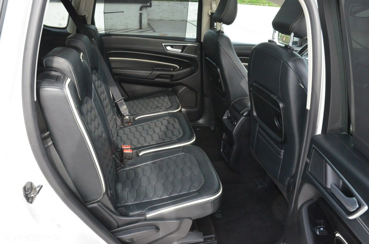 Ford S-Max 2.0 TDCi Vignale PowerShift - 36