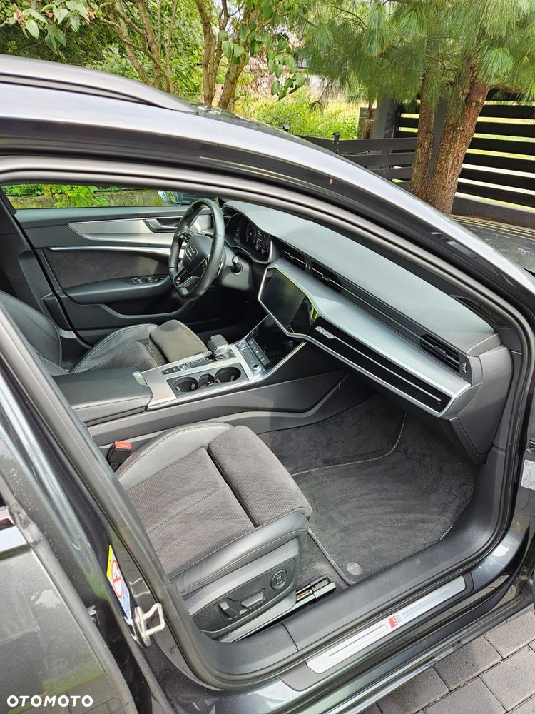 Audi A6 Avant 40 TDI quattro S tronic S line - 14